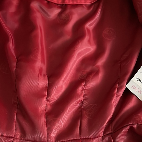 Nice style red jacket - Picture 11 of 11